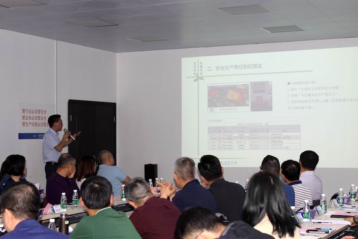 02 IMG_9513.JPG 02 IMG_9513.JPG